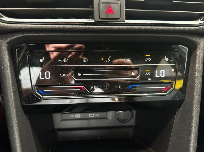 volkswagen taos 1.4 250 tsi total flex highline automatico 4p 202416