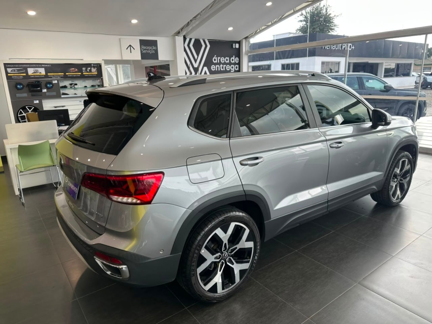 volkswagen taos 1.4 250 tsi total flex highline automatico 4p 20246