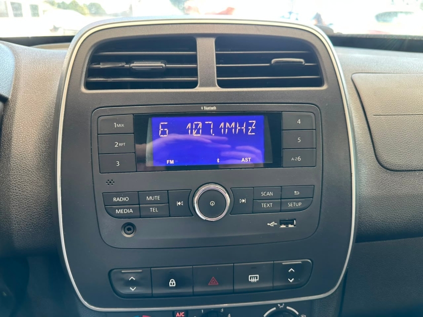 renault kwid 1.0 12v sce flex zen manual 4p 201913