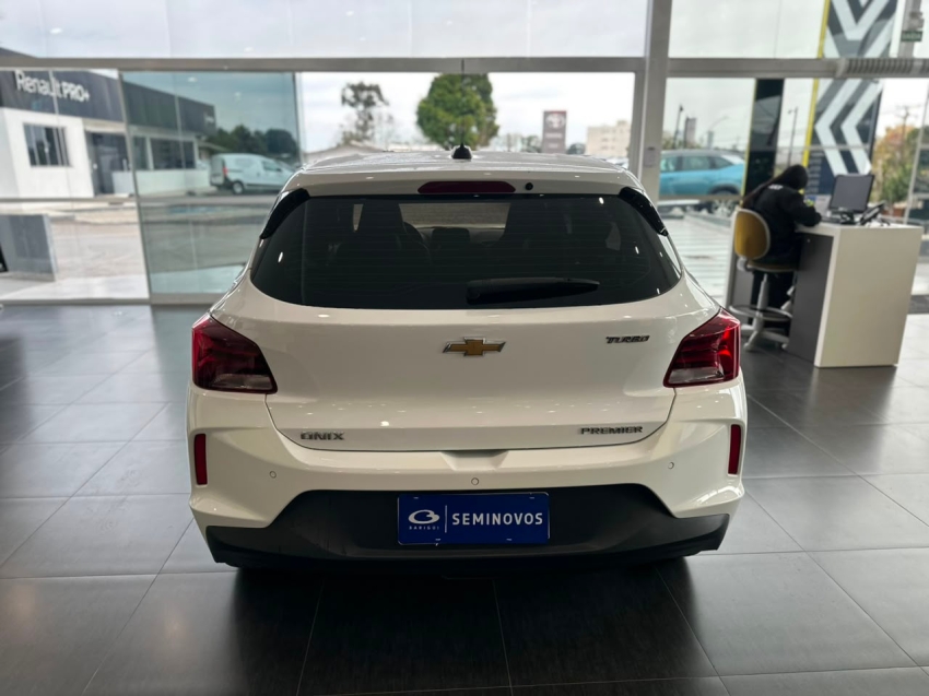 chevrolet onix 1.0 turbo flex premier automatico 4p 20215