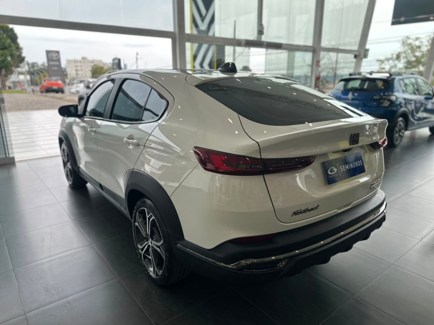 fiat fastback 1.0 turbo 200 flex impetus cvt 4p automatico 20244
