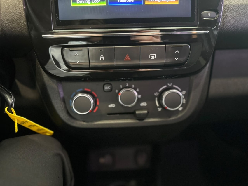 renault kwid 1.0 12v sce flex outsider manual 4p 202316