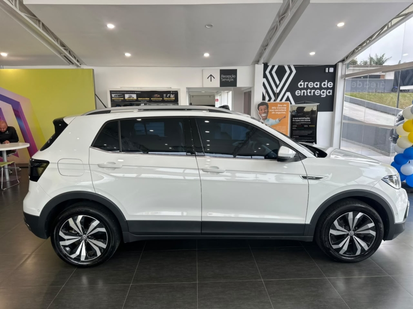 volkswagen t-cross 1.4 250 tsi total flex highline automatico 4p 20217