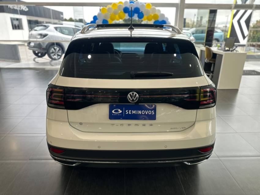 volkswagen t-cross 1.4 250 tsi total flex highline automatico 4p 20215