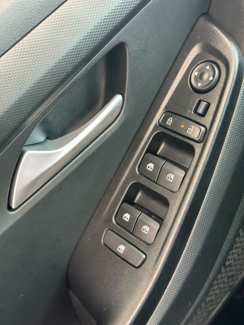 hyundai creta 1.0 tgdi flex comfort automatico 4p 202620