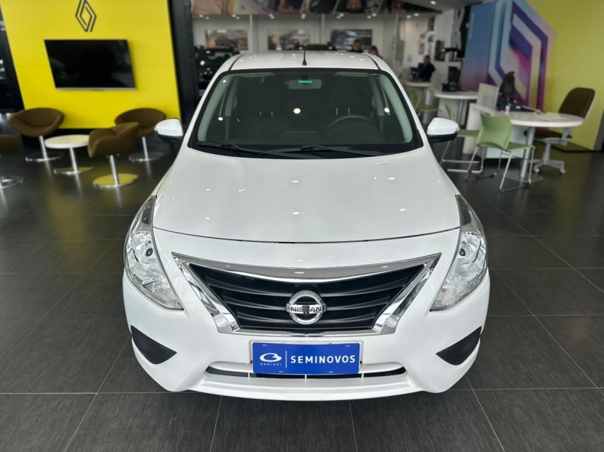 nissan versa 1.6 16v flexstart sv 4p xtronic flex automatico 20191