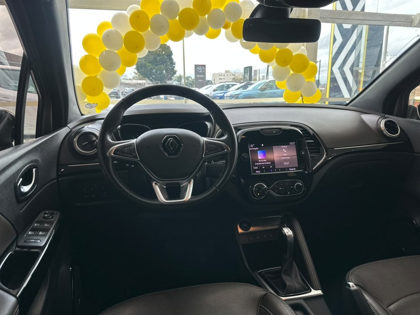 renault captur 1.3 tce flex iconic x-tronic 4p automatico 202211