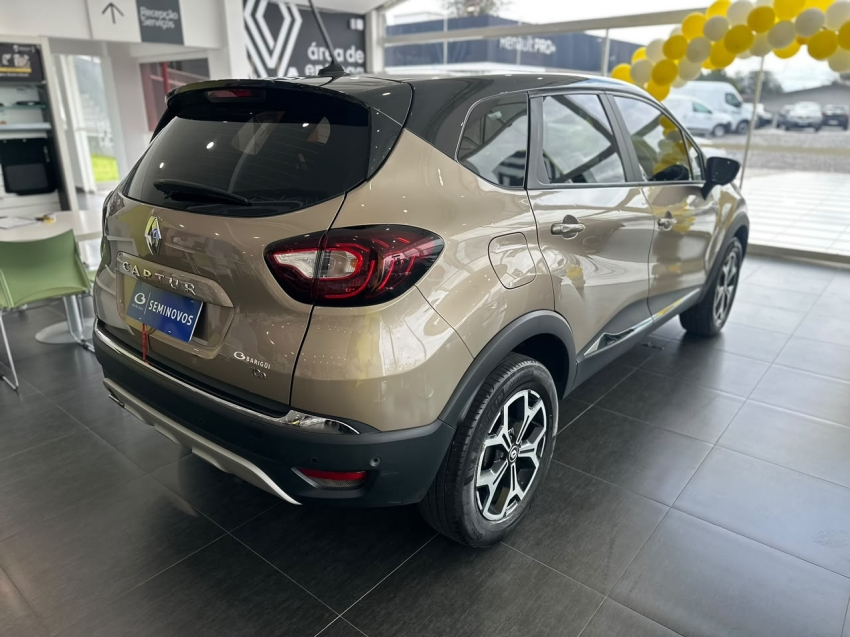 renault captur 1.3 tce flex iconic x-tronic 4p automatico 20226