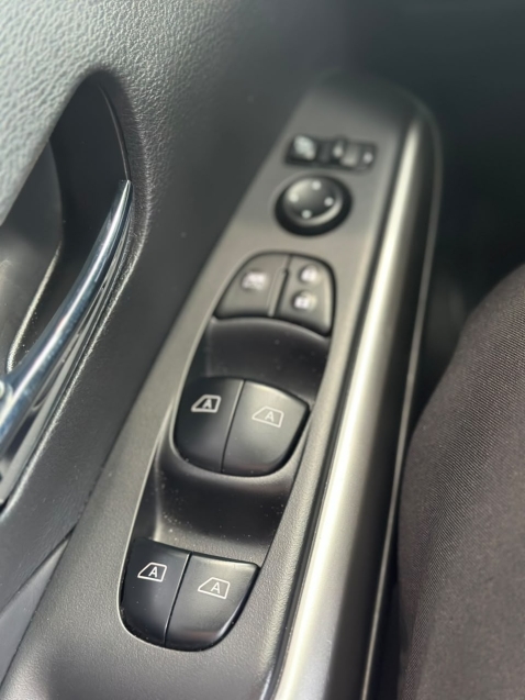 nissan kicks 1.6 16v flexstart exclusive xtronic flex 4p automatico 202217