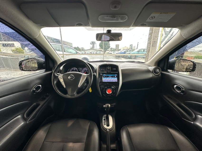 nissan versa 1.6 16v flexstart sl 4p xtronic flex automatico 202010