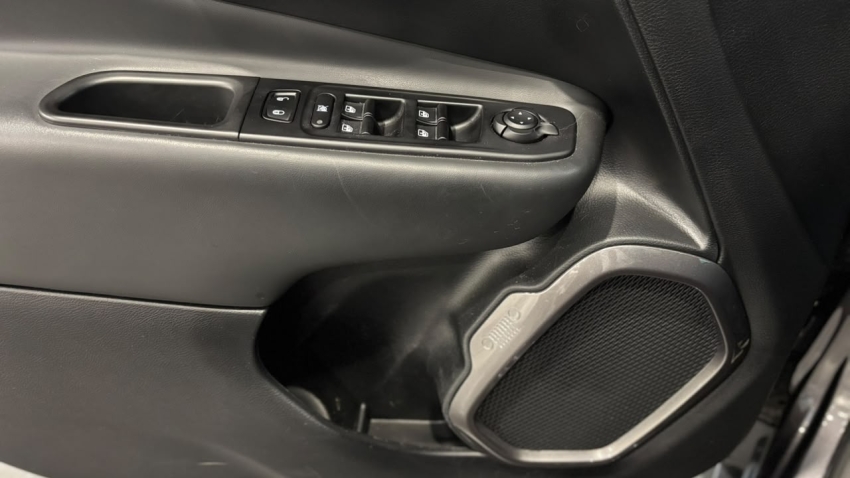 jeep renegade 1.3 t270 turbo flex longitude at6 4p automatico 202515