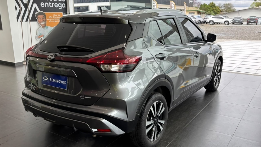 nissan kicks play 1.6 16v flexstart sense xtronic flex 4p automatico 20256