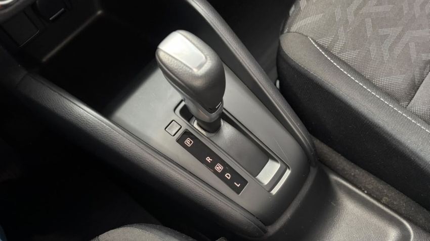 nissan kicks play 1.6 16v flexstart sense xtronic flex 4p automatico 202515