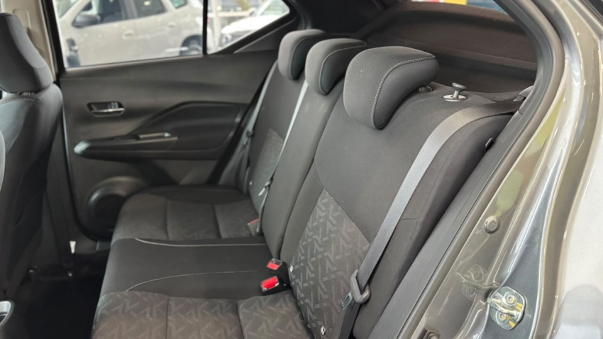 nissan kicks play 1.6 16v flexstart sense xtronic flex 4p automatico 20259
