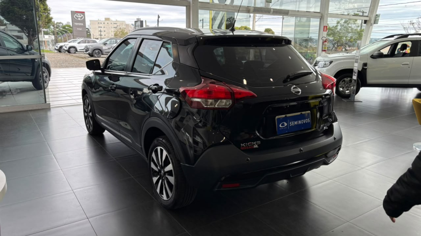 nissan kicks 1.6 16v flexstart sl 4p xtronic flex automatico 20174