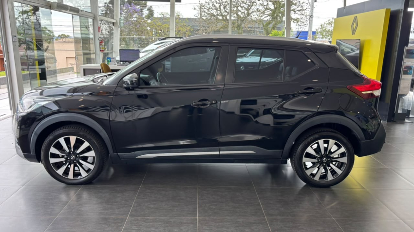 nissan kicks 1.6 16v flexstart sl 4p xtronic flex automatico 20173