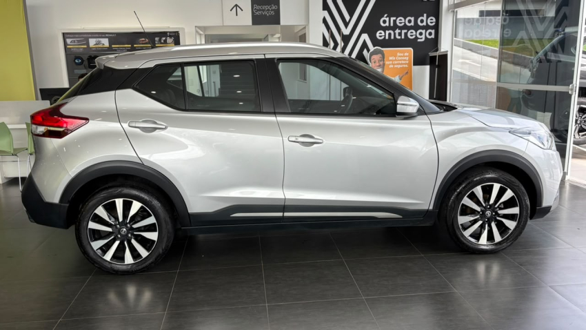 nissan kicks 1.6 16v flexstart sv 4p xtronic flex automatico 20217
