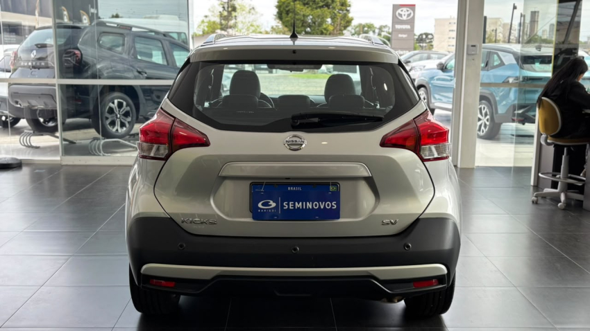 nissan kicks 1.6 16v flexstart sv 4p xtronic flex automatico 20215