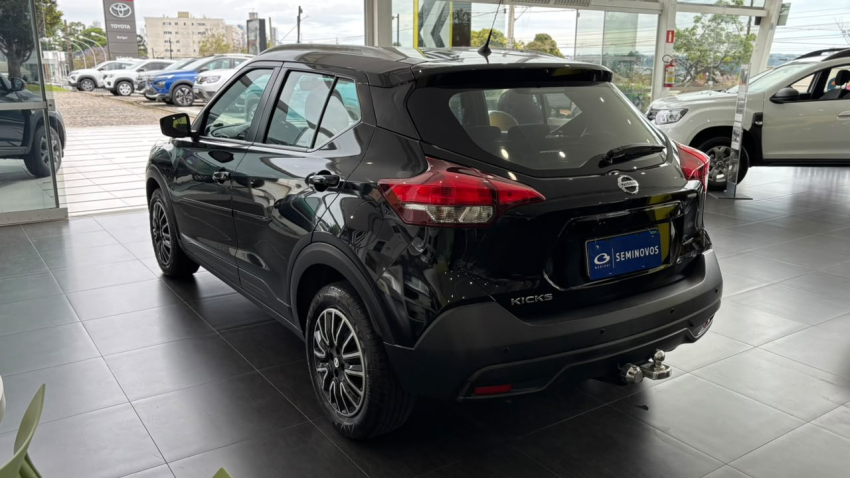 nissan kicks 1.6 16v flexstart active xtronic flex 4p automatico 20214