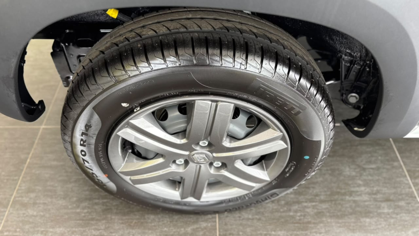 renault kwid 1.0 12v sce flex zen manual 4p 20268