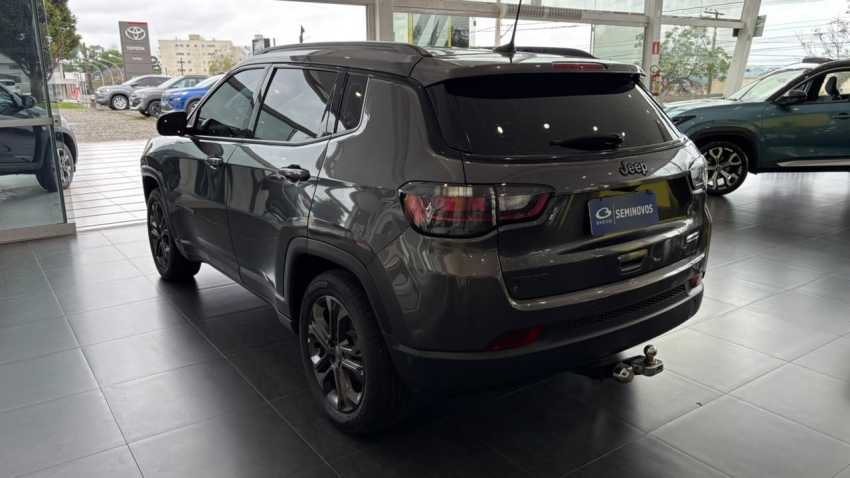 jeep compass 1.3 t270 turbo flex longitude at6 4p automatico 20244
