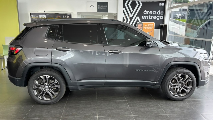 jeep compass 1.3 t270 turbo flex longitude at6 4p automatico 20247