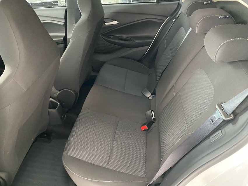 chevrolet onix 1.0 flex lt manual 2024