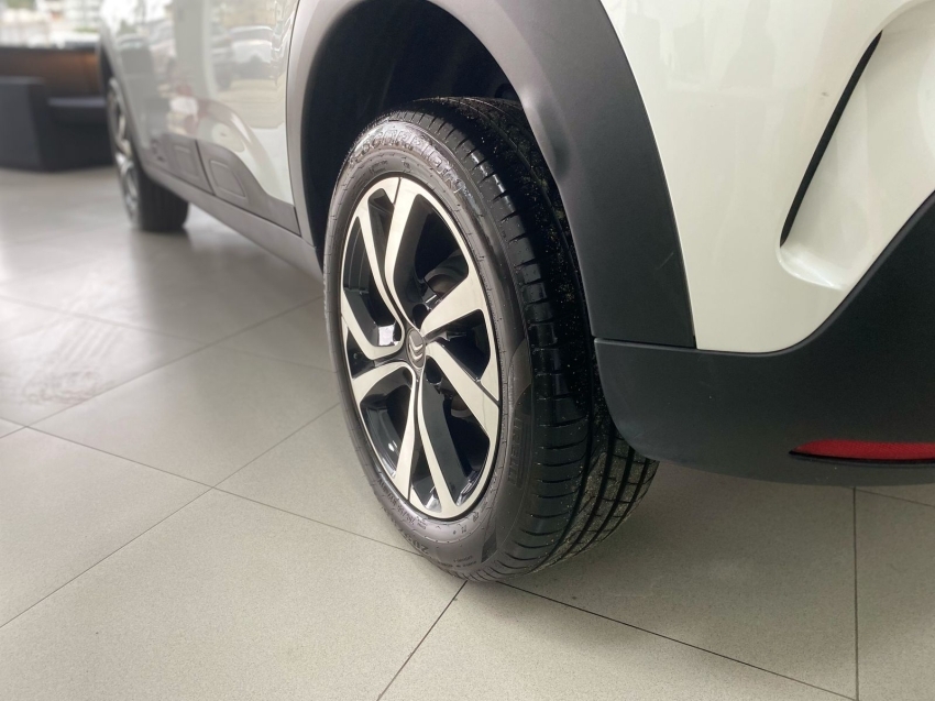 citroen c4 cactus 1.6 vti 120 flex shine eat6 2023