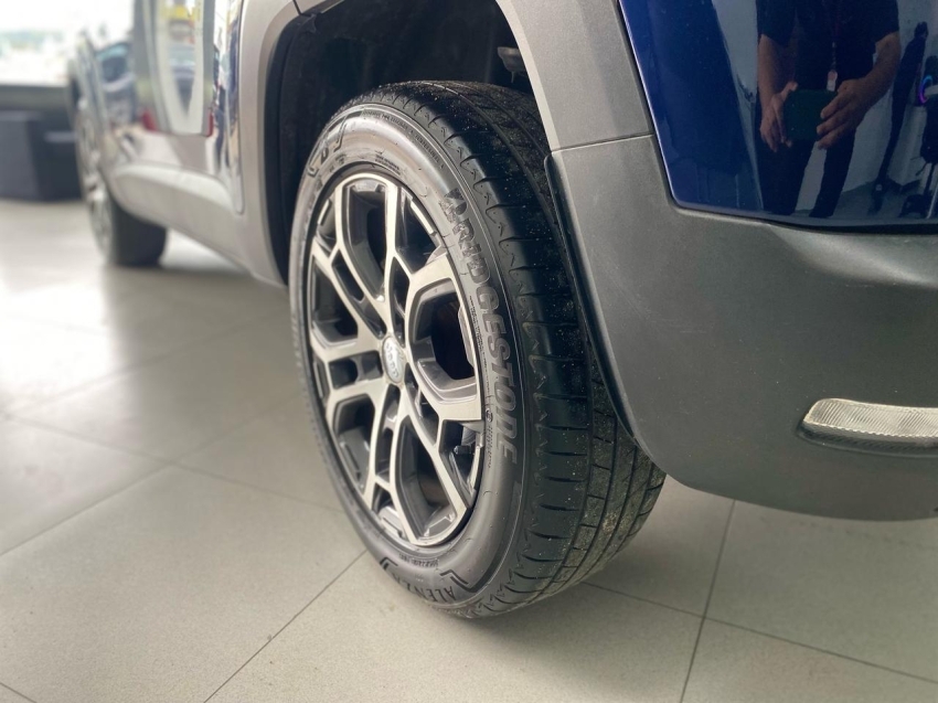 jeep renegade 1.3 t270 turbo flex longitude at6 2023