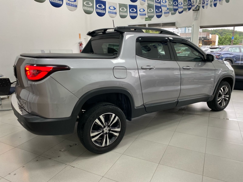 fiat toro 1.3 turbo 270 flex freedom at6 2023