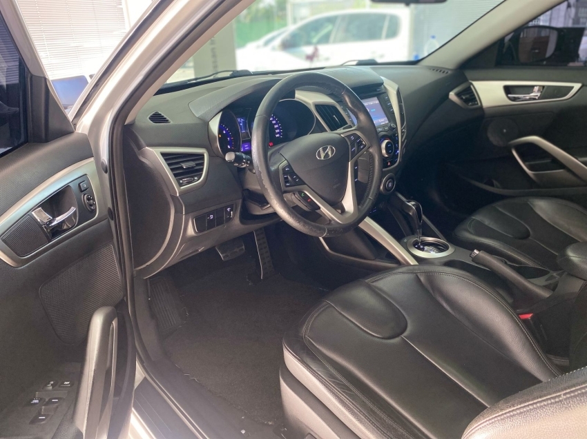 hyundai veloster 1.6 16v gasolina 3p automatico 2013