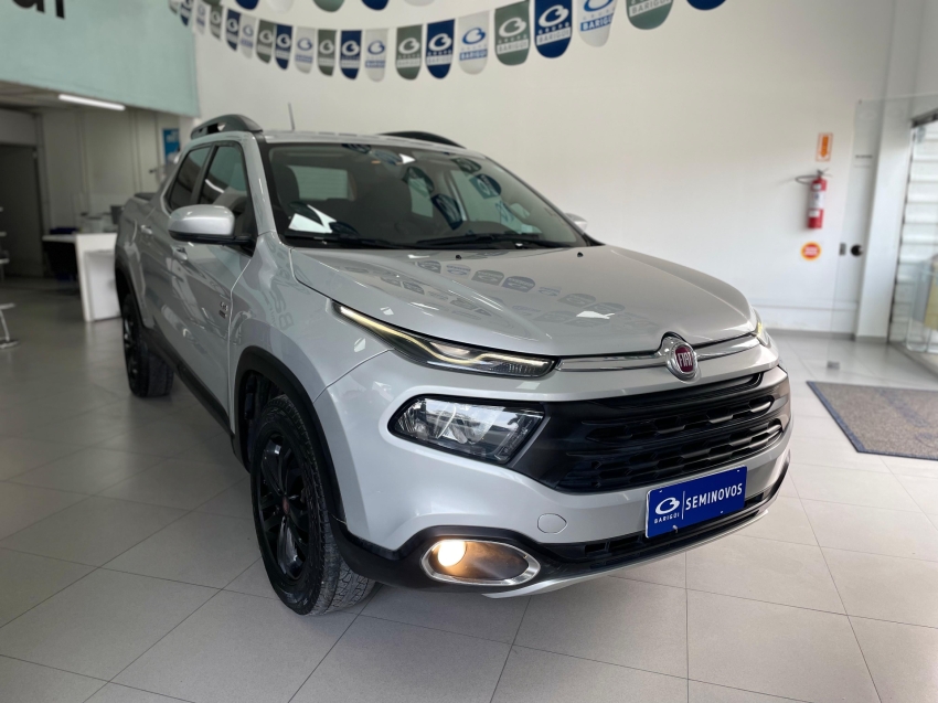 fiat toro 2.0 16v turbo diesel freedom 4wd at9 4p automatico 2019