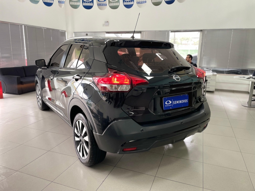 nissan kicks 1.6 16v flexstart sl 4p xtronic flex automatico 2017