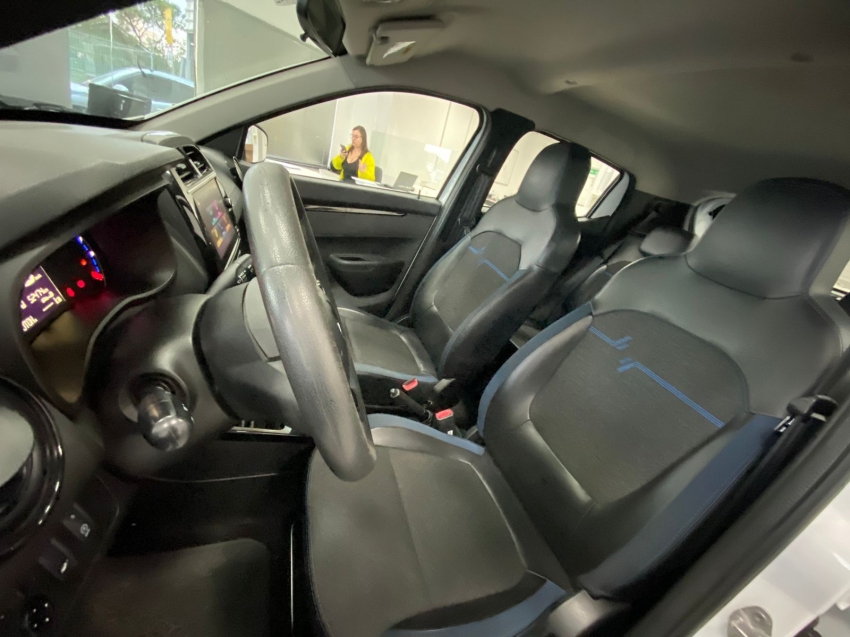 renault kwid 1.0 12v sce flex intense manual 4p 2023