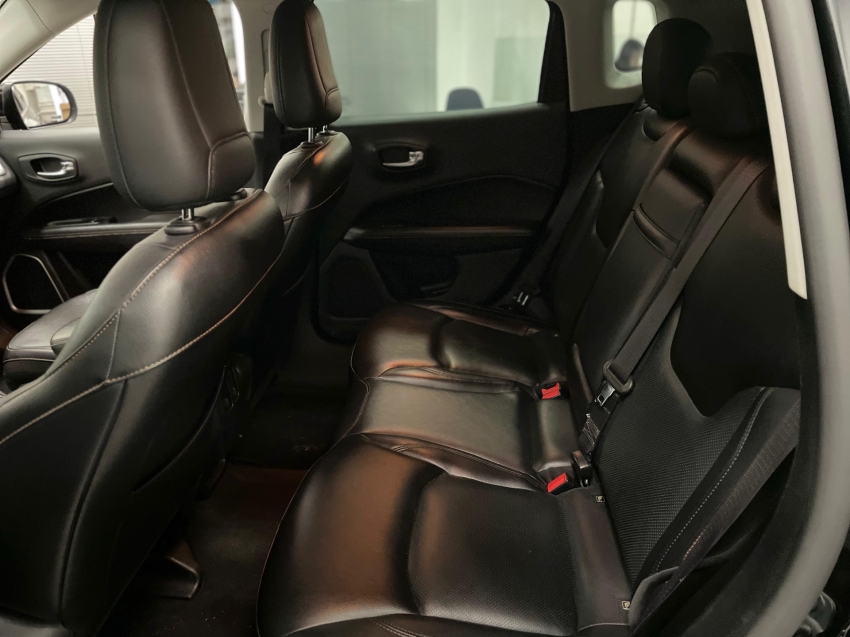 jeep compass 2.0 16v flex longitude automatico 4p 2019