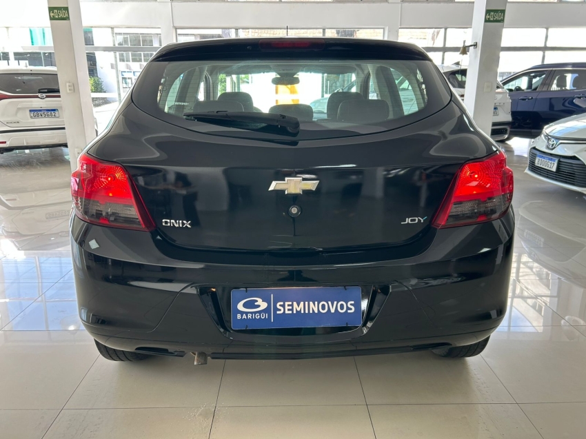 chevrolet onix 1.0 mpfi joy 8v flex 4p manual 2019