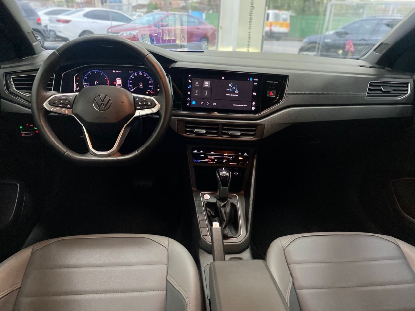 volkswagen nivus 1.0 200 tsi total flex highline automatico 4p 2024
