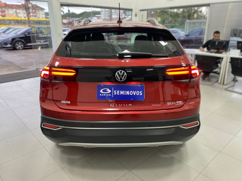 volkswagen nivus 1.0 200 tsi total flex highline automatico 4p 2024