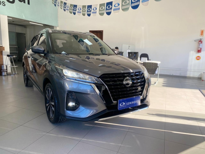 nissan kicks 1.6 16v flexstart exclusive xtronic flex 4p automatico 2022