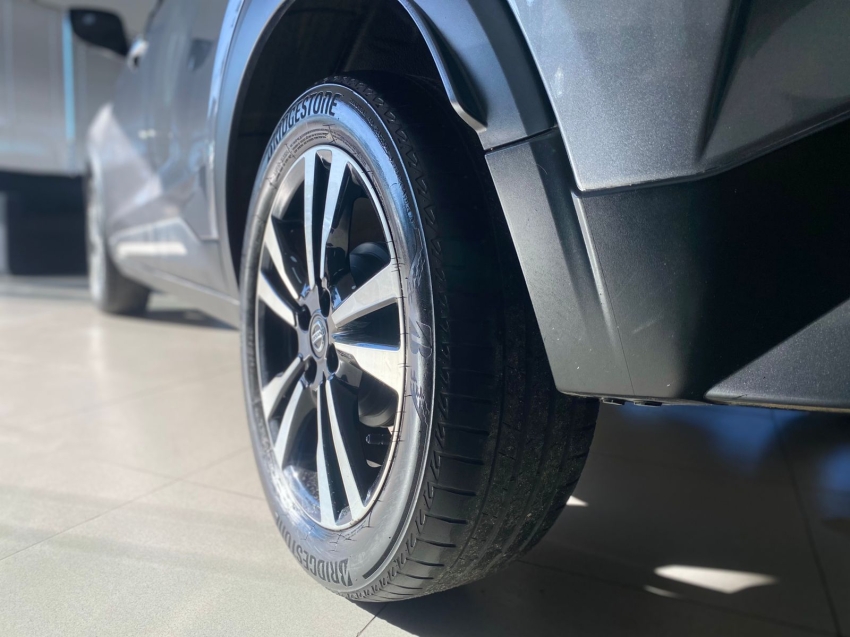 nissan kicks 1.6 16v flexstart exclusive xtronic flex 4p automatico 2022