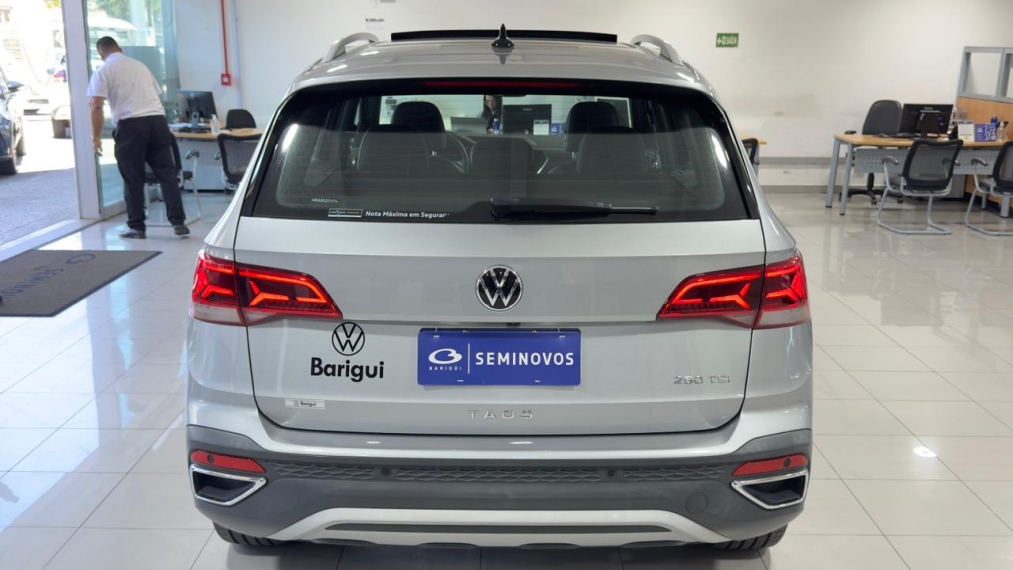volkswagen taos 1.4 250 tsi total flex highline automatico 4p 20241