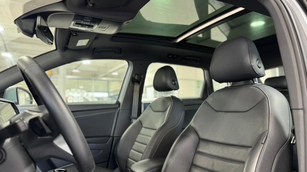 volkswagen taos 1.4 250 tsi total flex highline automatico 4p 202411