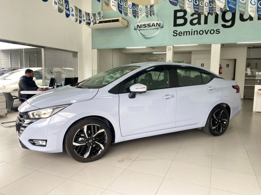 nissan versa 1.6 16v flex exclusive xtronic 4p automatico 2025