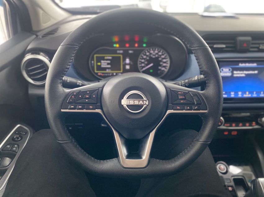 nissan versa 1.6 16v flex exclusive xtronic 4p automatico 2025