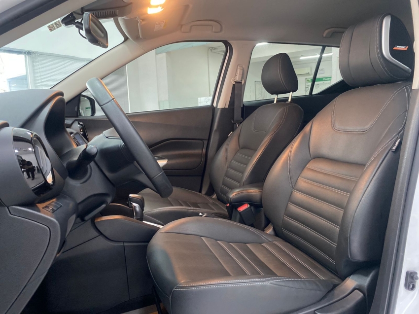 nissan kicks 1.6 16v flexstart exclusive xtronic flex 4p automatico 2024