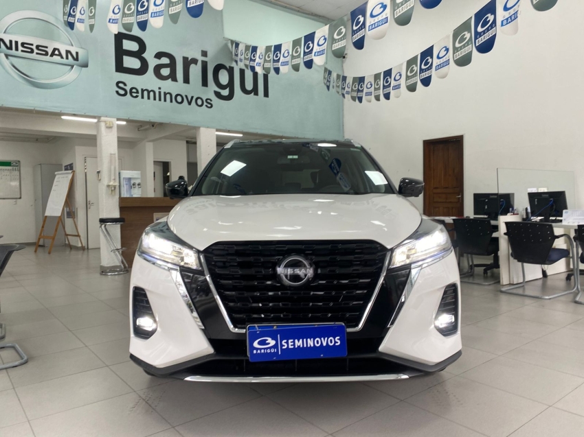 nissan kicks 1.6 16v flexstart exclusive xtronic flex 4p automatico 2024