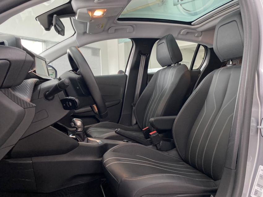 peugeot 208 1.0 turbo 200 flex griffe cvt 4p automatico 2024