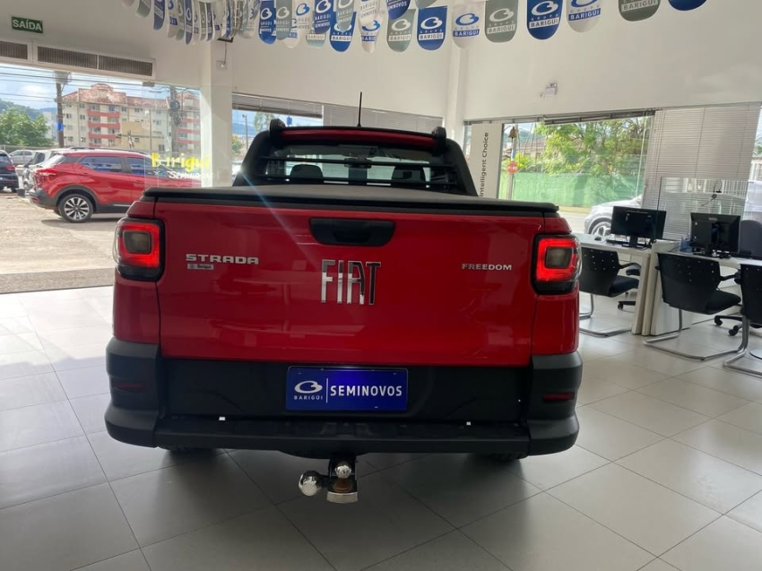 fiat strada 1.3 firefly flex freedom cd manual 2p automatico 2025