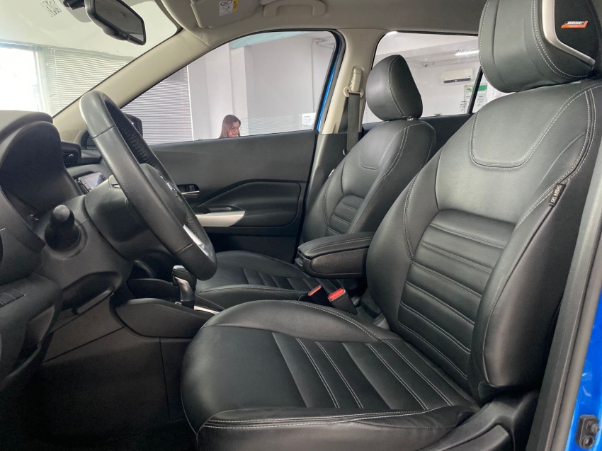 nissan kicks 1.6 16v flexstart exclusive xtronic flex 4p automatico 2022