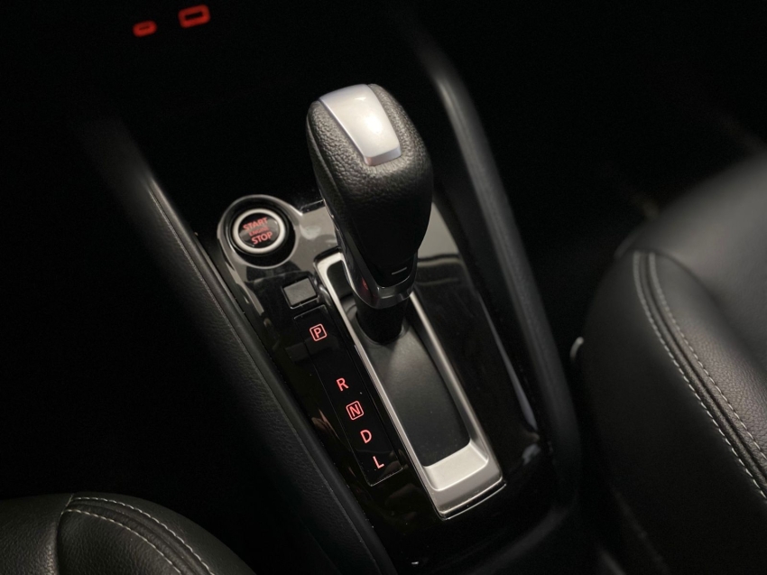 nissan kicks 1.6 16v flexstart exclusive xtronic flex 4p automatico 2022